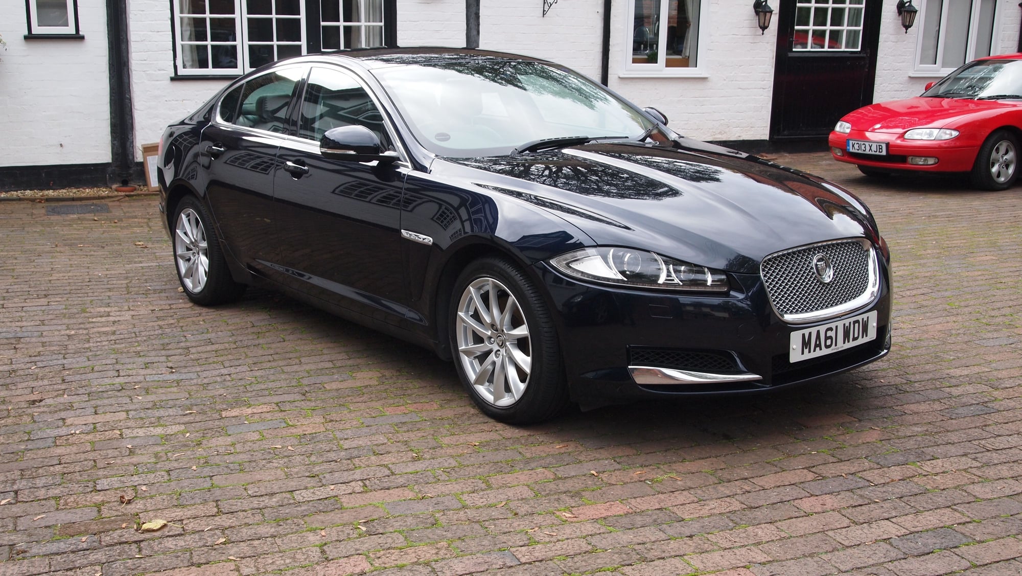 2011 Jaguar XF - Excellent condition, XF 2.2 Diesel Premium Luxury, Azurite blue 129,500 miles - UK - Used - VIN SAJEA71CX4SG01595 - Kidderminster DY11, United Kingdom