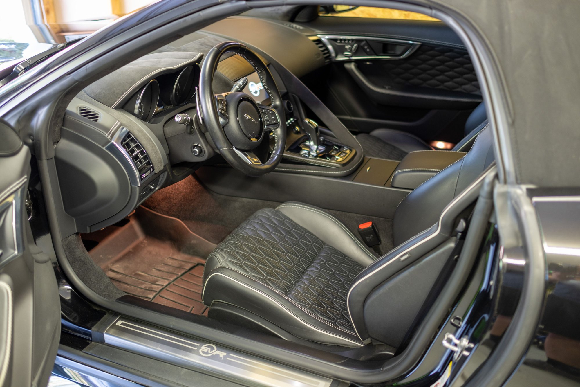 2020 Jaguar F-Type - 2020 F Type SVR Convertible Black exterior, Black interior, CCB, Carbon Fiber Package - Used - VIN SAJDZ5FE5LCK63399 - 12,500 Miles - 8 cyl - AWD - Automatic - Convertible - Black - Austin, TX 78735, United States