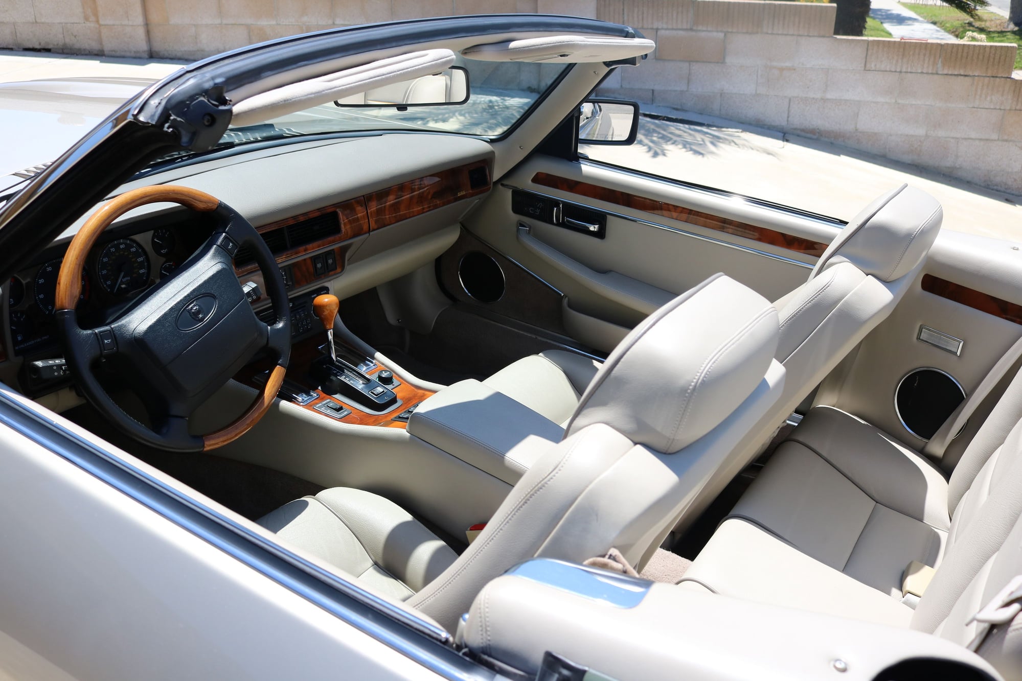 1996 Jaguar XJS - Beautiful 1996 Jaguar XJS 2+2 Convertible - Used - VIN SAJNX2747TC224635 - 33,000 Miles - 6 cyl - 2WD - Automatic - Coupe - Beige - Anaheim, CA 92807, United States