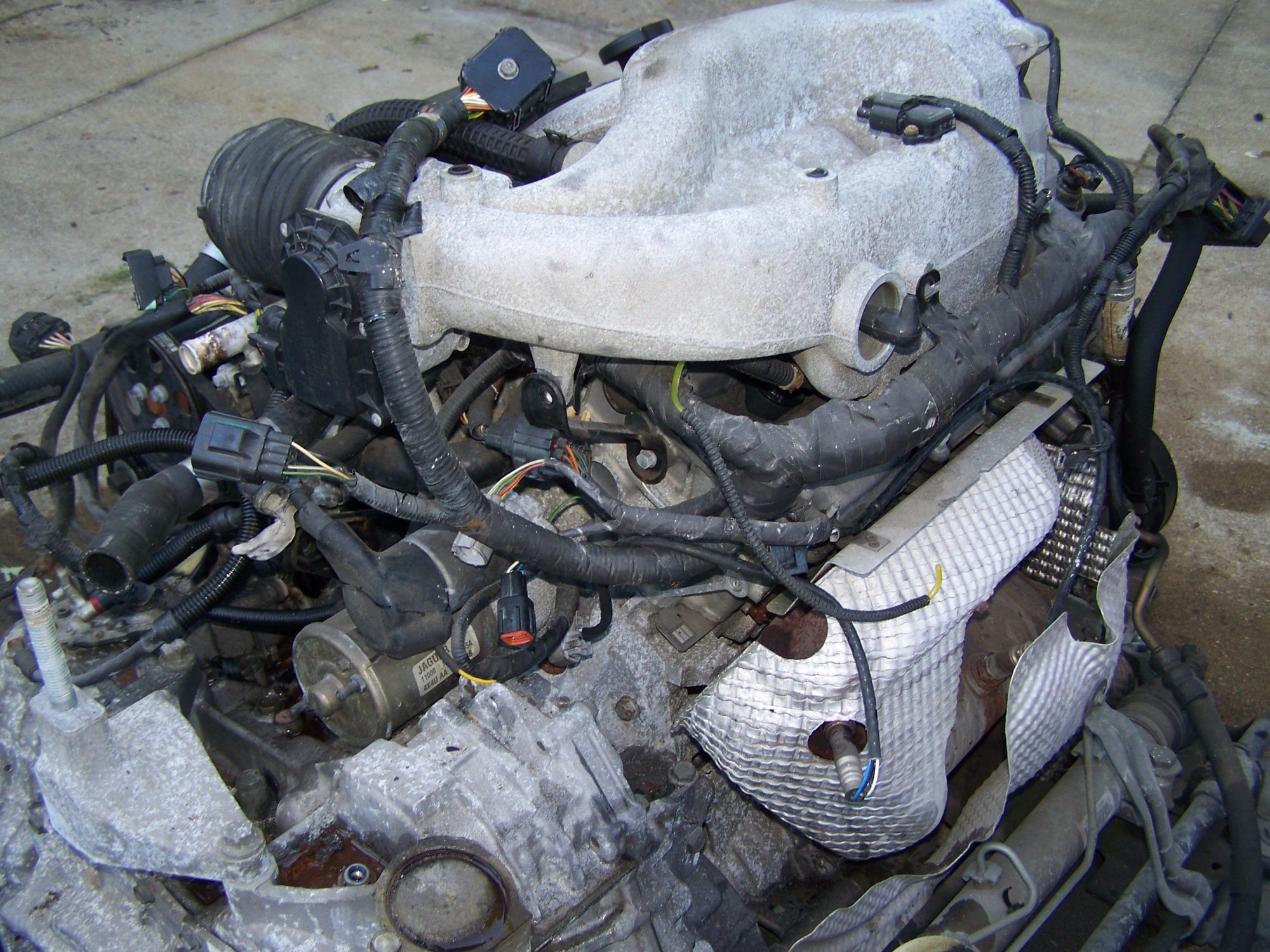 2006 Jaguar X-Type - Engine/Transmission/Transfer Case - Engine - Complete - $2,000 - Akron, OH 44320, United States