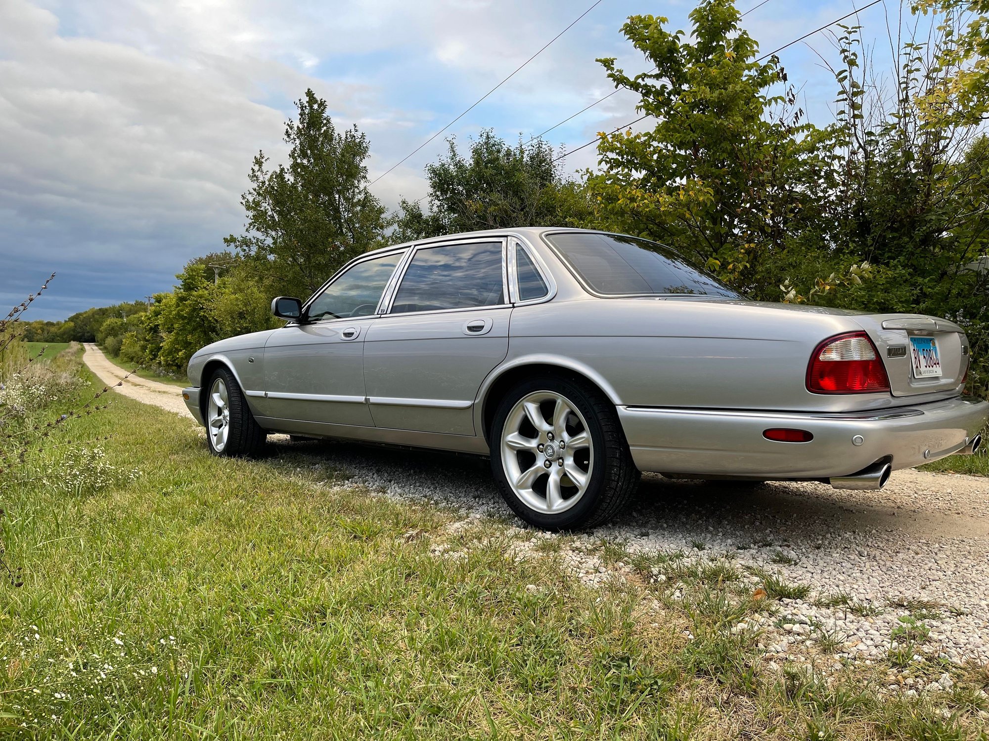 2000 Jaguar XJR - Extremely clean 2000 XJR 90k miles - Used - VIN Wmwsv3c59bty13385 - 90,000 Miles - 8 cyl - 2WD - Automatic - Sedan - Silver - Oswego, IL 60543, United States