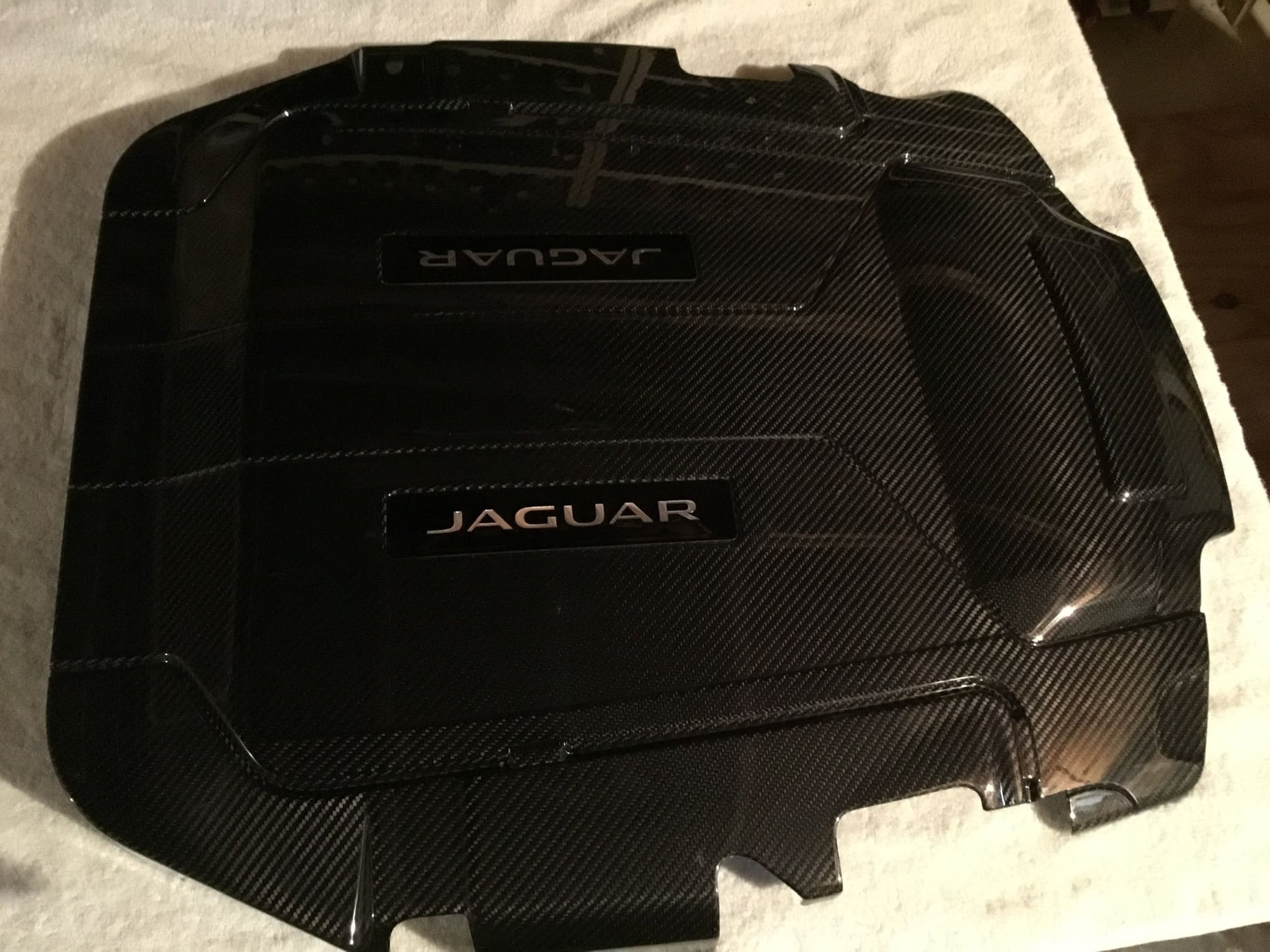 Accessories - Carbon fiber engine cover - New - 2014 to 2022 Jaguar F-Type - Goshen, NY 10921, United States