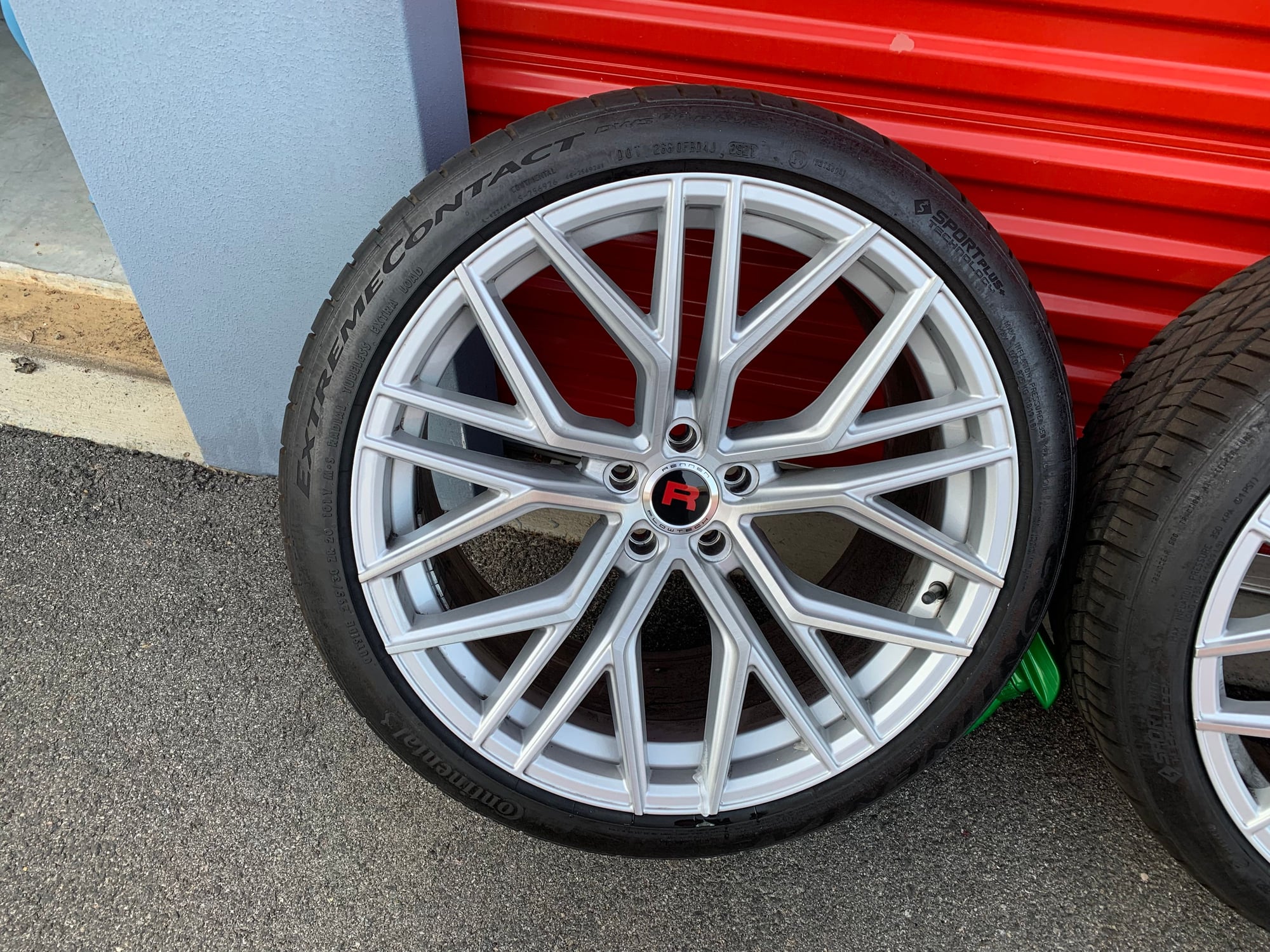 Accessories - F-Type 20” wheels and tires. Practically new! - Used - 2014 to 2023 Jaguar F-Type - Harrisburg, NC 28075, United States