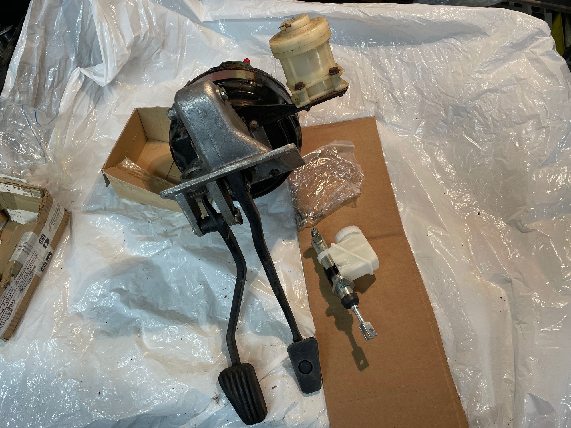 Drivetrain - Jaguar XJS Pre-ABS manual pedal box. - Used - 0  All Models - Niagara On The Lake, ON L0S1J0, Canada