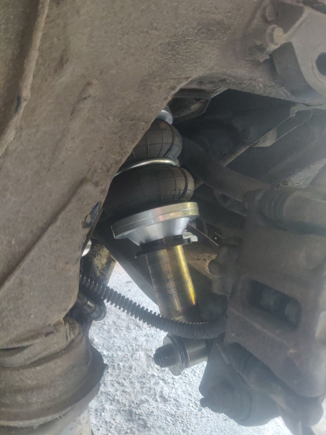 Major difference between xj40 and x300 suspension? Jaguar Forums