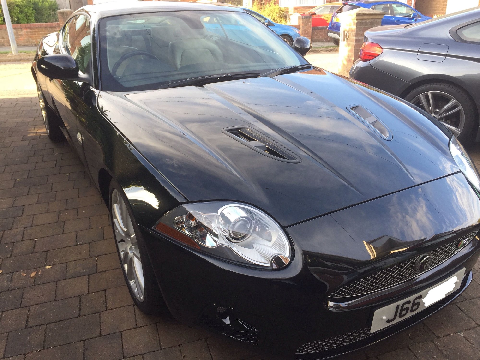 2008 Jaguar XKR - Outstanding Jaguar XK-R poss for sale - Used - VIN SAJAC43R399B30557 - 21,000 Miles - 8 cyl - 2WD - Automatic - Coupe - Black - Hull HU10, United Kingdom