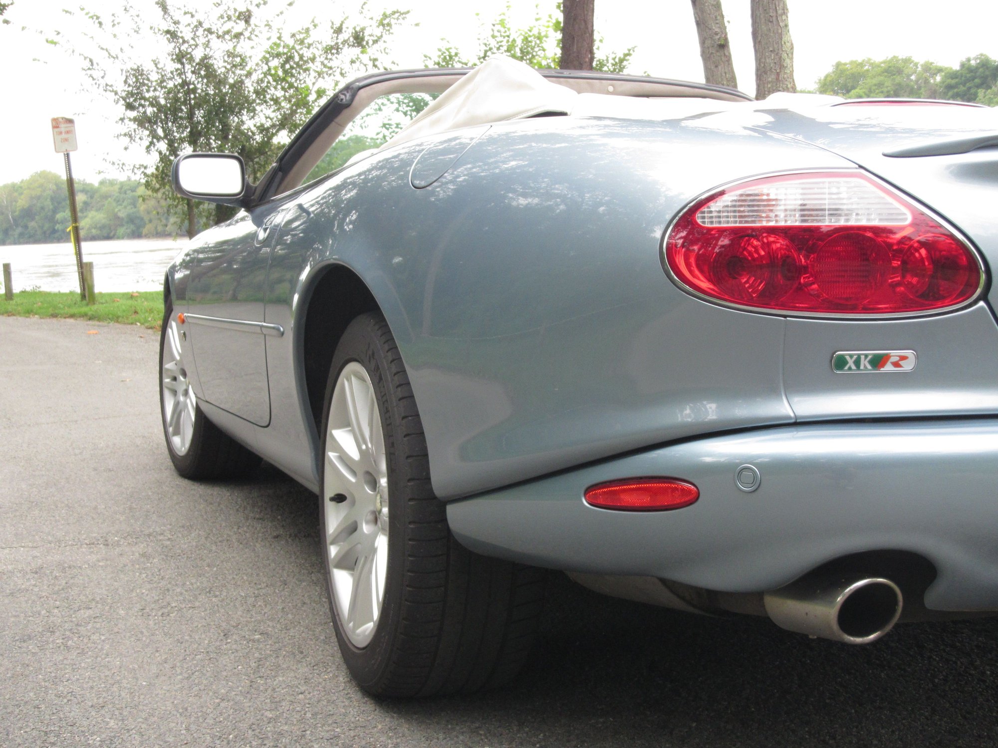2003 Jaguar XKR - 2003 Jaguar XKR Convertible - Great Looking and Running Classic - Used - VIN SAJDA42B733A35999 - 100,700 Miles - 8 cyl - 2WD - Automatic - Convertible - Blue - Richmond, VA 23226, United States