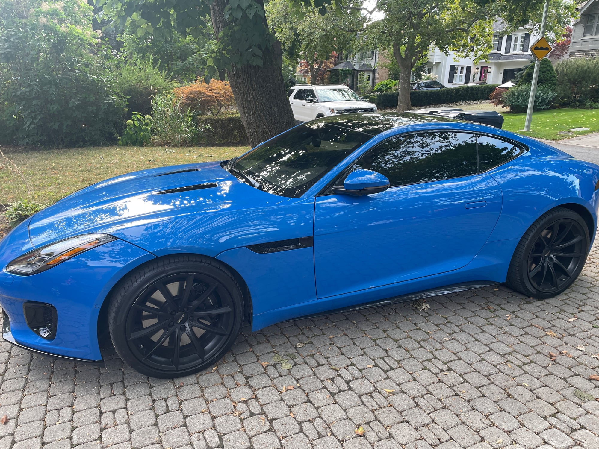 2018 Jaguar F-Type - 2018 R-Dynamic F-type Coupe -- 6MT -- **RARE Manual Transmission** 12,500 miles - Used - VIN SAJDF1KVXJCK48577 - 12,500 Miles - 6 cyl - 2WD - Manual - Coupe - Blue - Toronto, ON M6B2Z6, Canada