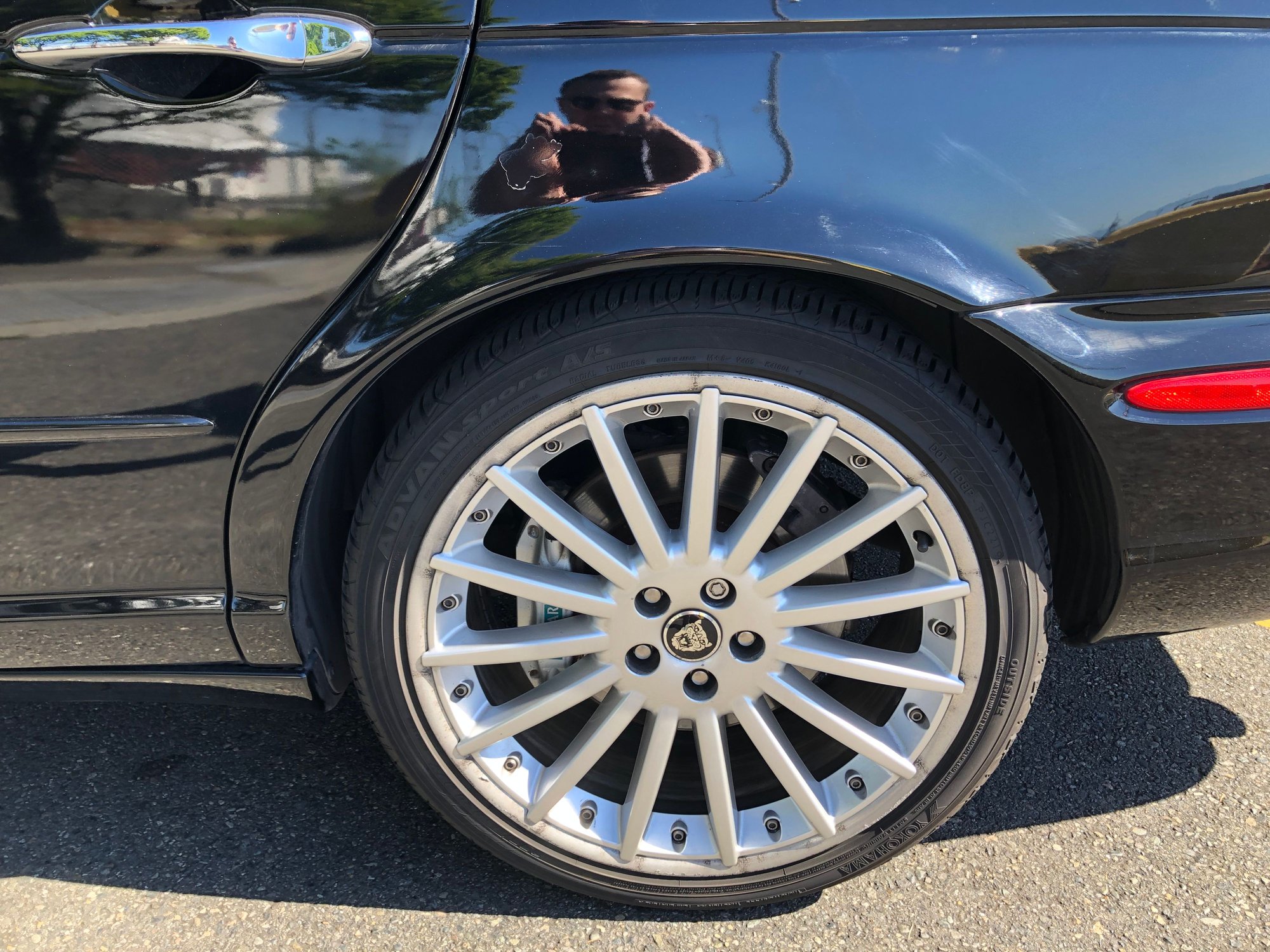 2004 Jaguar XJR - 2004 XJR for Sale - Used - VIN SAJWA73B34TG19553 - 143,000 Miles - 8 cyl - 2WD - Automatic - Sedan - Black - Seattle, WA 98188, United States