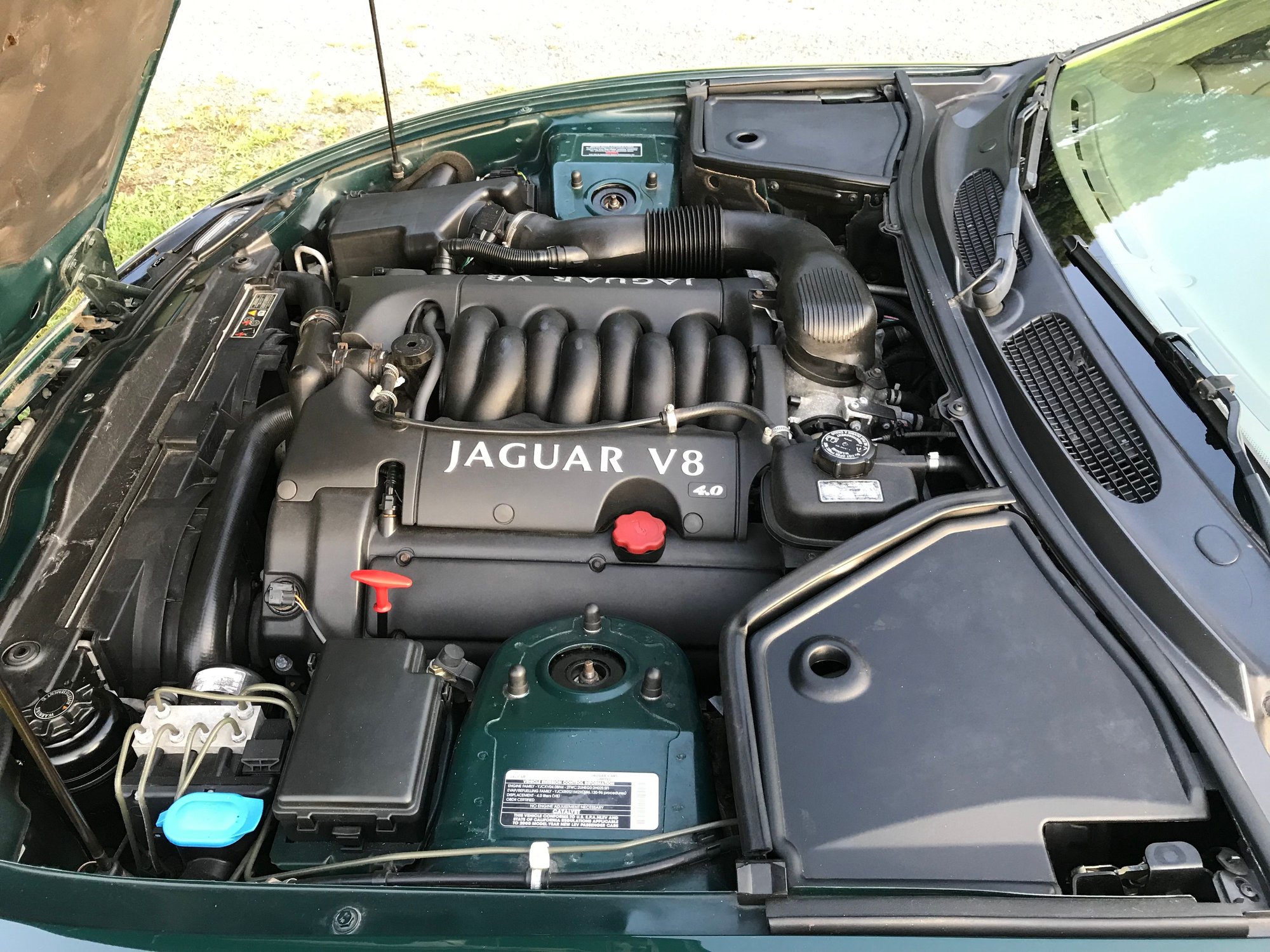 2000 Jaguar XK8 - 2000 brg xk8 - New - VIN SAJJA41C0YNA06028 - 62,000 Miles - 8 cyl - 2WD - Automatic - Coupe - Berwyn, PA 19312, United States