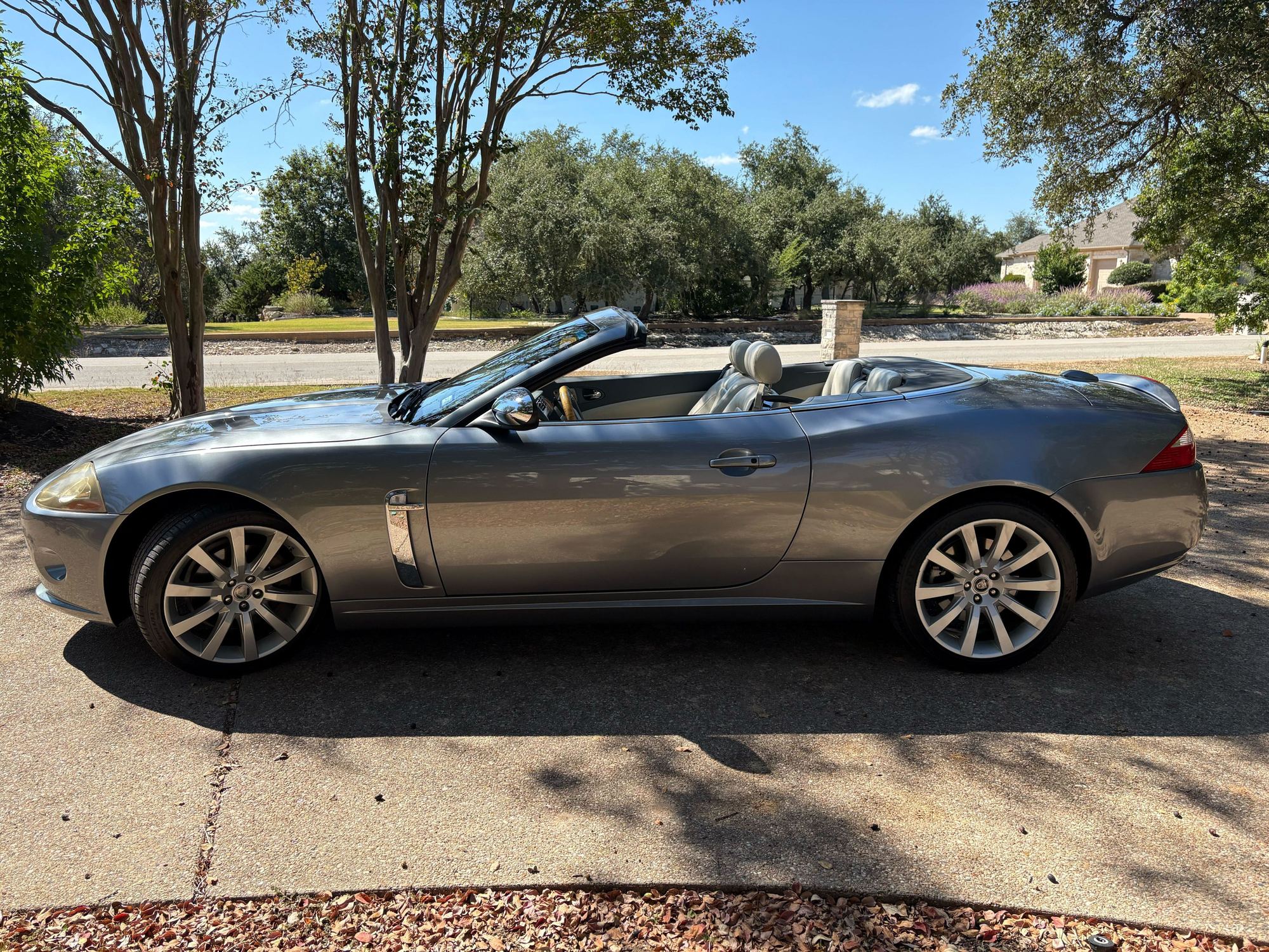 2007 Jaguar XK - Jaguar XK Convertible 2007 81K miles all original great shape - Used - VIN SAJWA44BX75B10758 - 81,218 Miles - 8 cyl - 2WD - Automatic - Convertible - Silver - Austin, TX 78739, United States