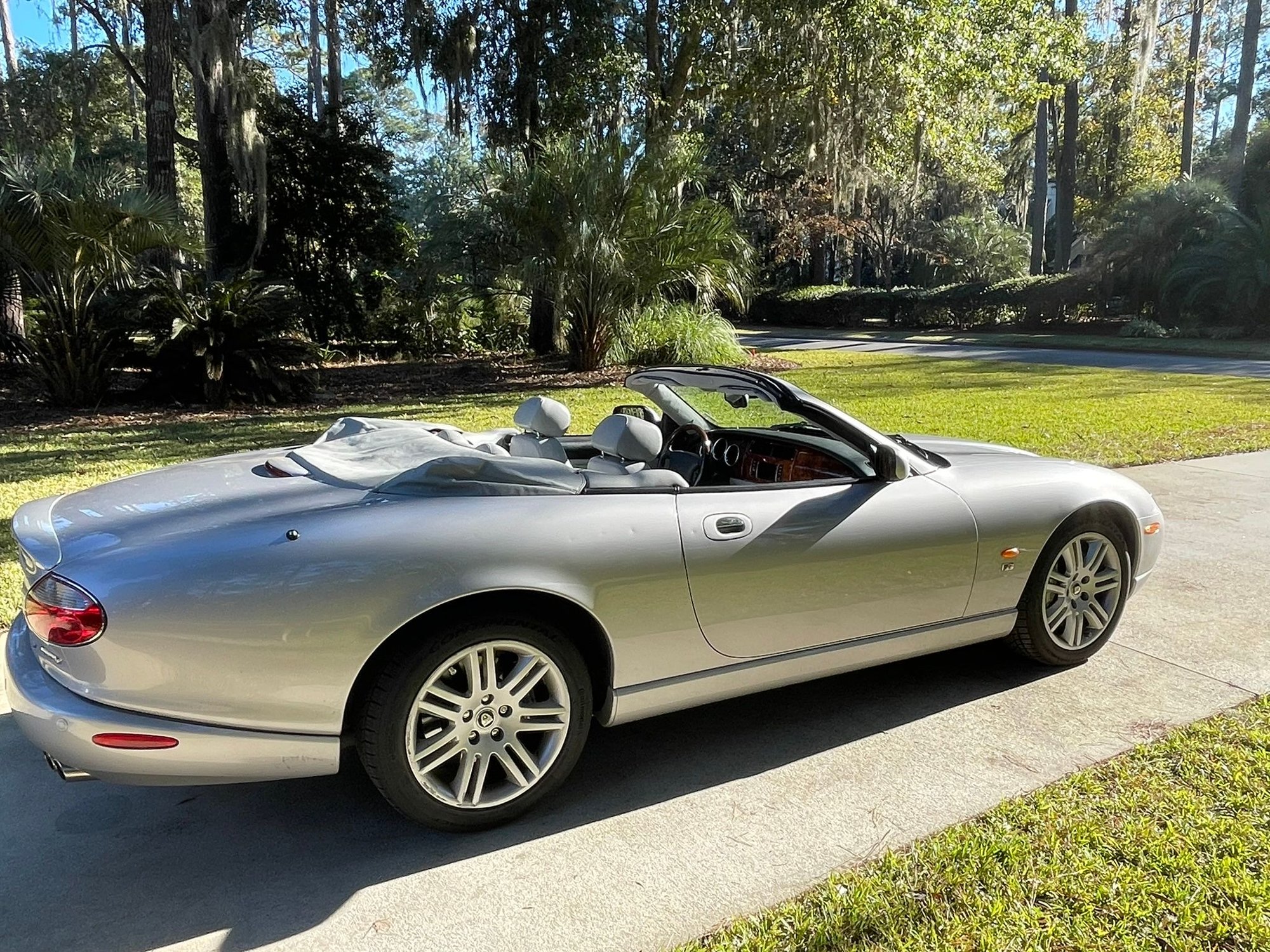 2005 Jaguar XKR - Unique Opportunity To Own A Low Mileage, Smile-Inducing Beauty - Used - VIN SAJDA42B653A43613 - 45,600 Miles - 8 cyl - 2WD - Automatic - Convertible - Silver - Savannah, GA 31511, United States