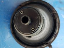 Got PO 0442 Code.  This is the cap that came with the car.  From what I found on line I don't think this is the right cap.  Shouldn't cap just have flat plate on bottom?  Thanks for any help.