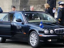 This could be my vehicle as this photo taken in 2000.