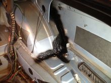 I flooded these areas with zinc premier then pushed as much seem sealer that I could get too then undersealed ( I like to see that rust again 😉).