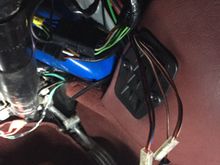These are the wires going to reostat. The red/blue has 12v. With it connected to reostat or wired directly to either of the other two plugs nothing changed. The 5a fuse is good.