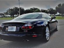 2005 Jaguar XKR Coupe - Ebony Black/Ivory