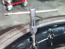 cleaning out threads