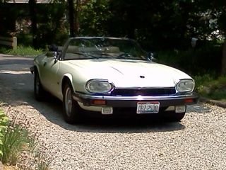 1993 Jaguar XJS - 1993 XJS Convertible 5 speed - Used - VIN sajnw4784pc187857 - 62,000 Miles - 6 cyl - 2WD - Manual - Convertible - White - Pataskala, OH 43062, United States