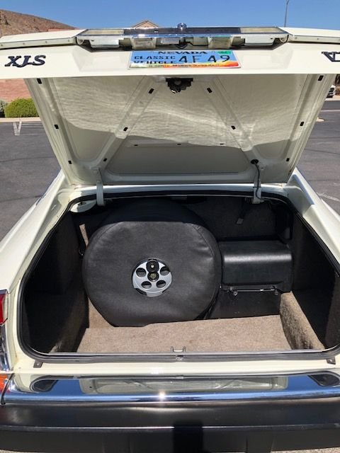 1988 Jaguar XJS - Jaguar XJS V 12 1988 Coupe - Used - VIN SAJNA5843JC148779 - 49,000 Miles - 12 cyl - 2WD - Automatic - Coupe - White - Las Vegas, NV 89012, United States