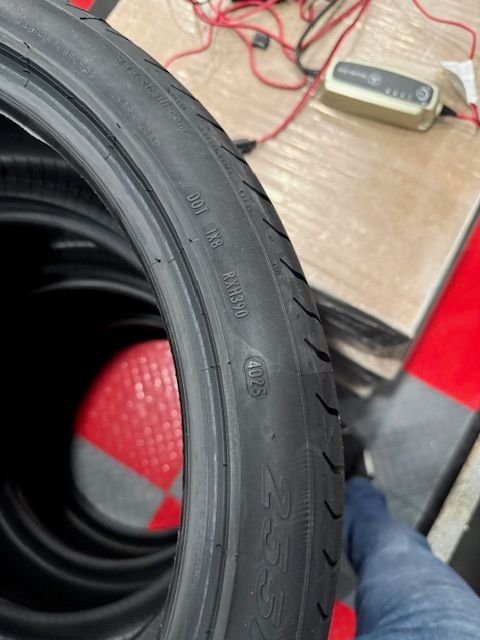 Wheels and Tires/Axles - 5X108 Vossen HF-2 2-20X9” 2-20x11” Satin Bronze set - New - -1 to 2027  All Models - -1 to 2027  All Models - West Harrison, NY 10604, United States