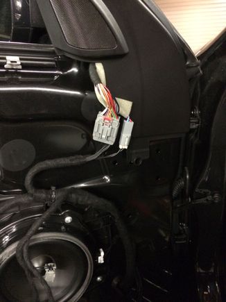 As the mirror plug sits in the door.