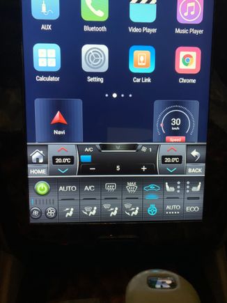 Extended functions for the aircon/ climate plus heated steering 