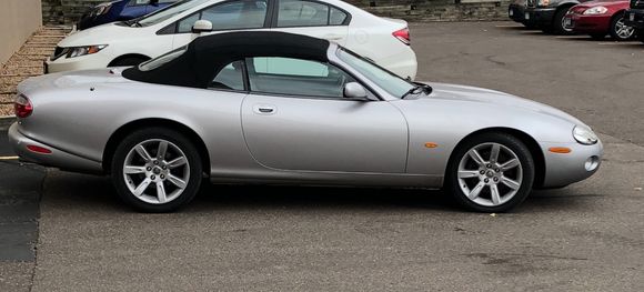 I like the simple design and with a smidge wider tire 