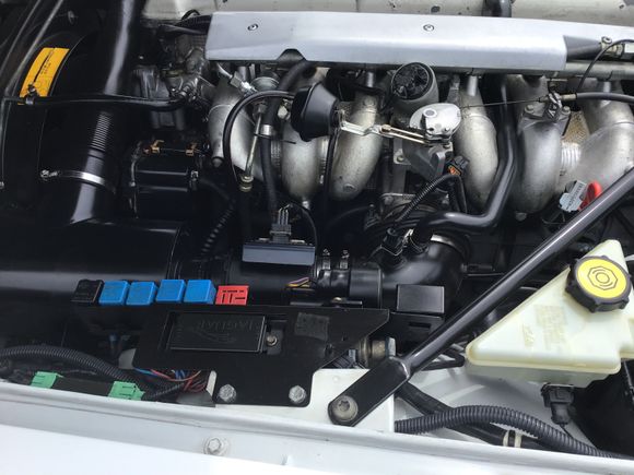 Engine compartment is spotless