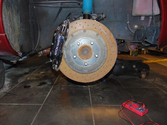 14 inch alu hat brakes.