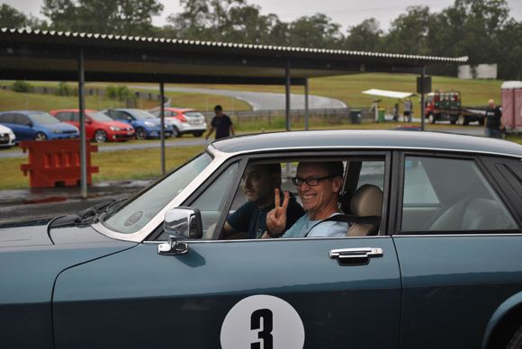 o1xjr about to cane Blue Goose.