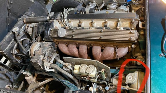 I have steam billow out of this frequently, especially while stationary. There’s an open port/pressure release opening (?) that the steam comes out of. It blows down towards the battery compartment