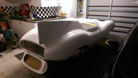 Sitting on stands ready for rear to be taken off to fit trailing arms and diff housing etc