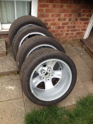 That was £20 quid well spent (I hate scruffy wheels!.