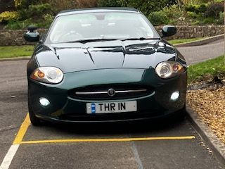 Fog lights on, with side lights