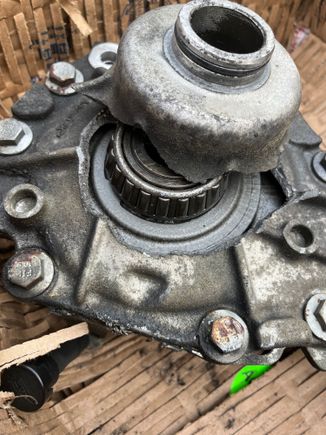 New feature make replacing the bearing a breeze!!!