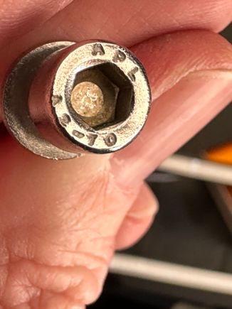 5 MM Allen head bolts they sent worked fine