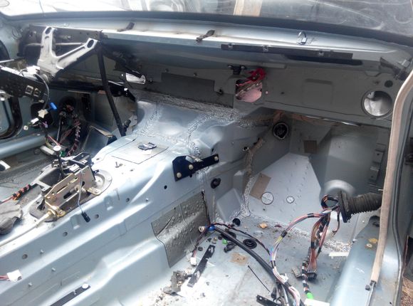 body shell is entirely corrosion free!