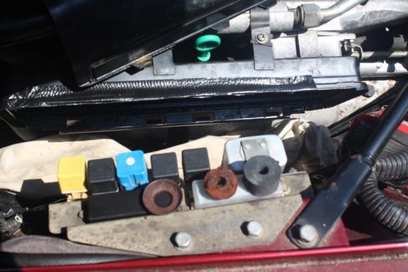 Everything got in the way of using a Hacksaw to cut through the side of the Shock Absorber Lock Nut
