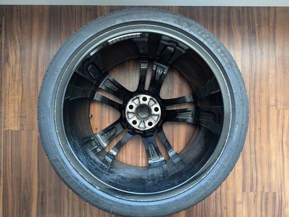 Wheel 4 (Rear) -- inside