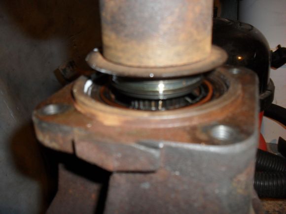 Here's the coupling released.