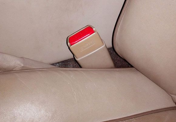 slightly different colour, but fixed!!