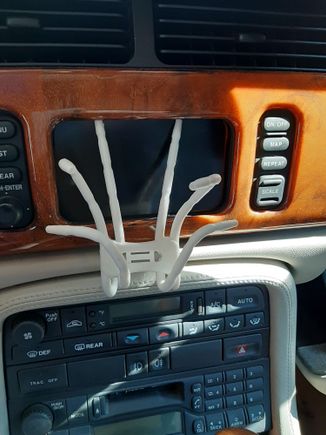 Mounted w/o phone
