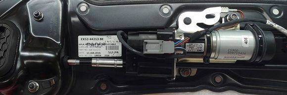 OEM Motor on OEM Plate