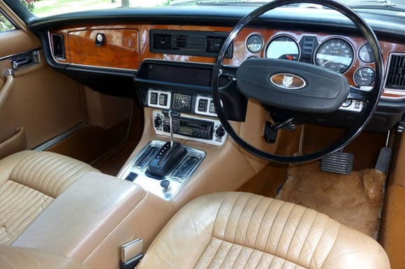 SII dash. Not my car, got the photo from the internet.