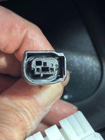 Here it is untapped from the bundle 