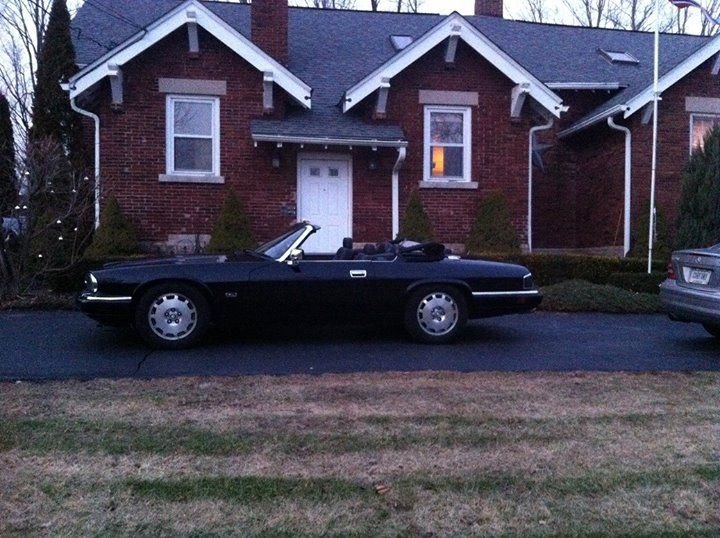 1994 Jaguar XJS - Will sell cheep, just serviced, gearbox just took a dump after flush - Used - VIN SAJNX2746RC190390 - 127,000 Miles - 6 cyl - 2WD - Automatic - Convertible - Black - Bloomington, IN 47404, United States