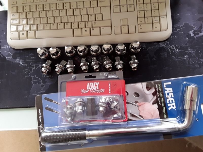 New wheel nuts and locker Jaguar Forums Jaguar Enthusiasts Forum