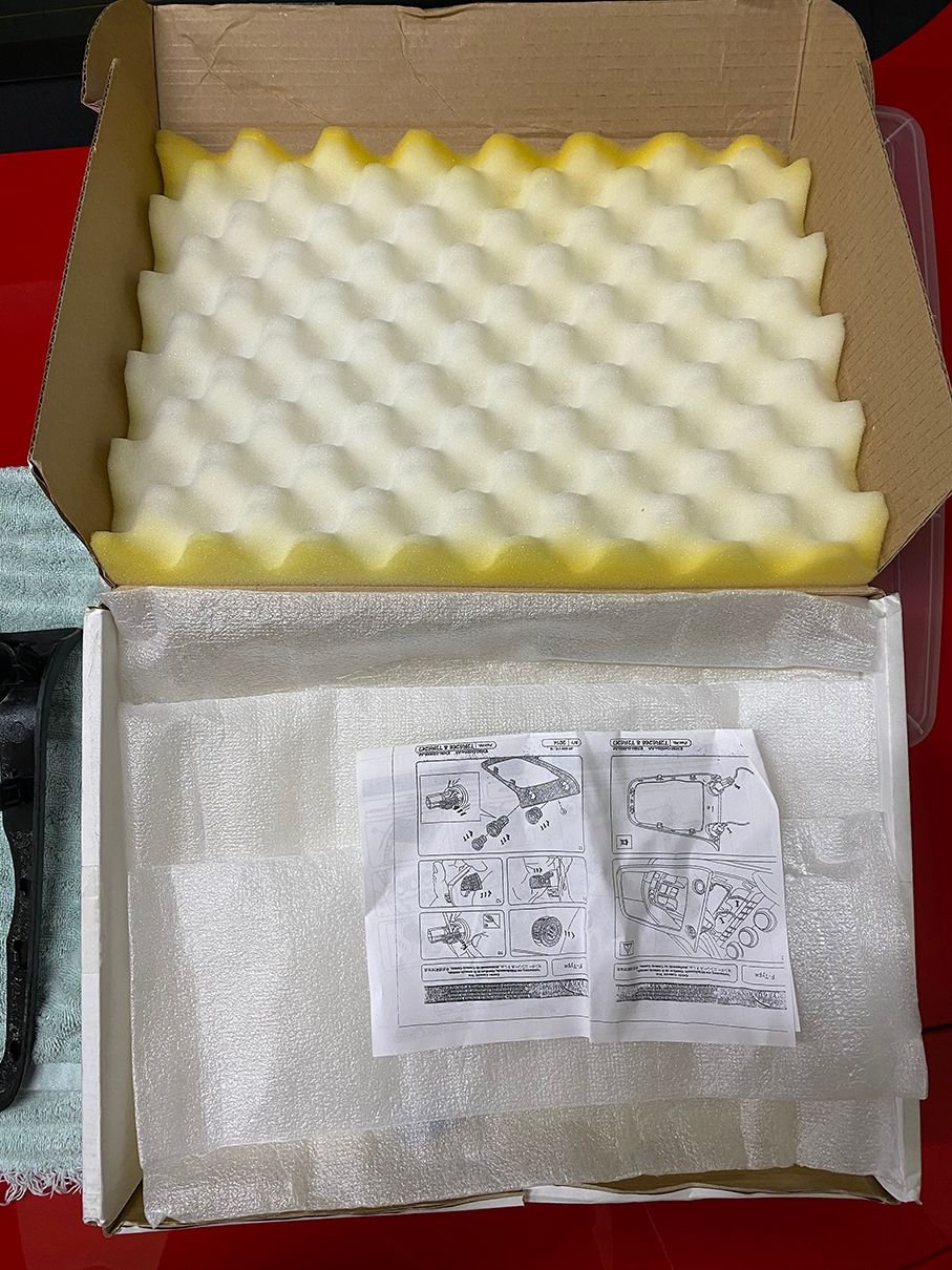 Interior/Upholstery - OEM Carbon Fiber Interior Trims Pieces - Used - 2014 to 2020 Jaguar F-Type - Springfield, VA 22152, United States