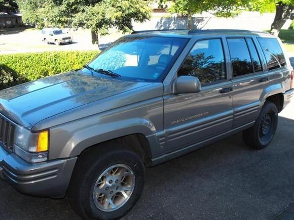 96 ZJ Limited  5.2L This thing hauls a$$.  Just have to put a new windshield and muffler to safety.  And best part...it came with a current E test.